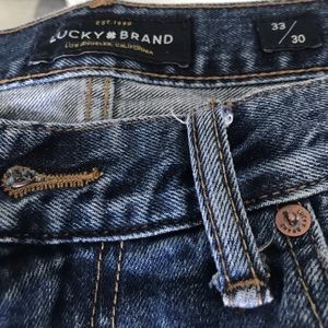 Lucky Brand Jeans 33x30 221 Straight